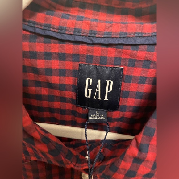 Men’s Gap Large Button Down - Picture 3 of 3
